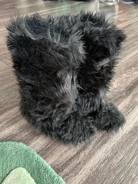 Faux fur Rave Boots size 8